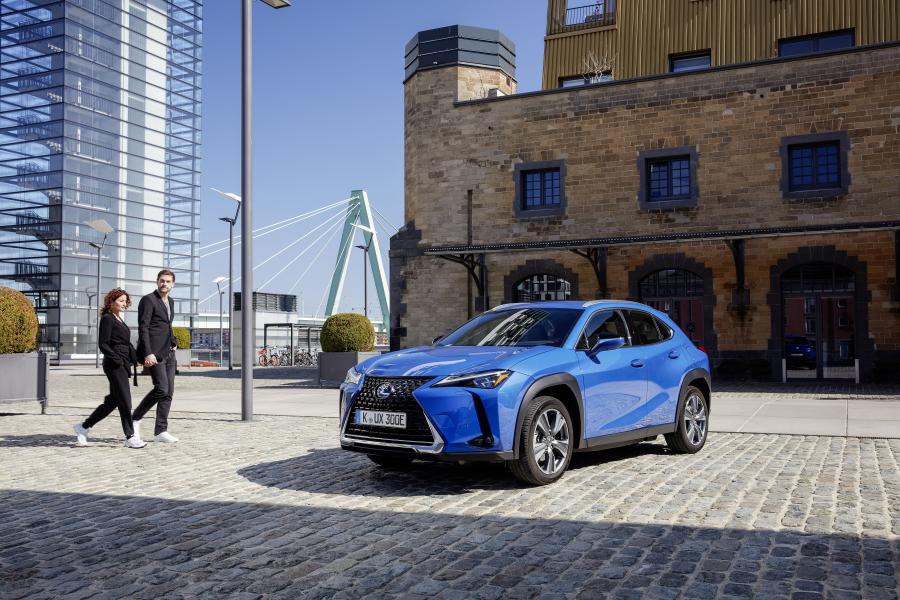  Lexus UX300e 2020 года  (WW) (фото 42 из 62)
